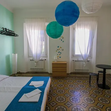 Be Happy! Guest house *